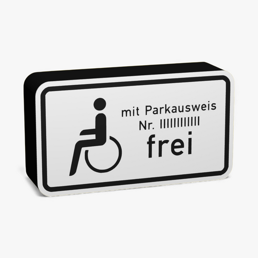 Schwerbehinderte mit Parkausweis Verkehrsschild Lampe